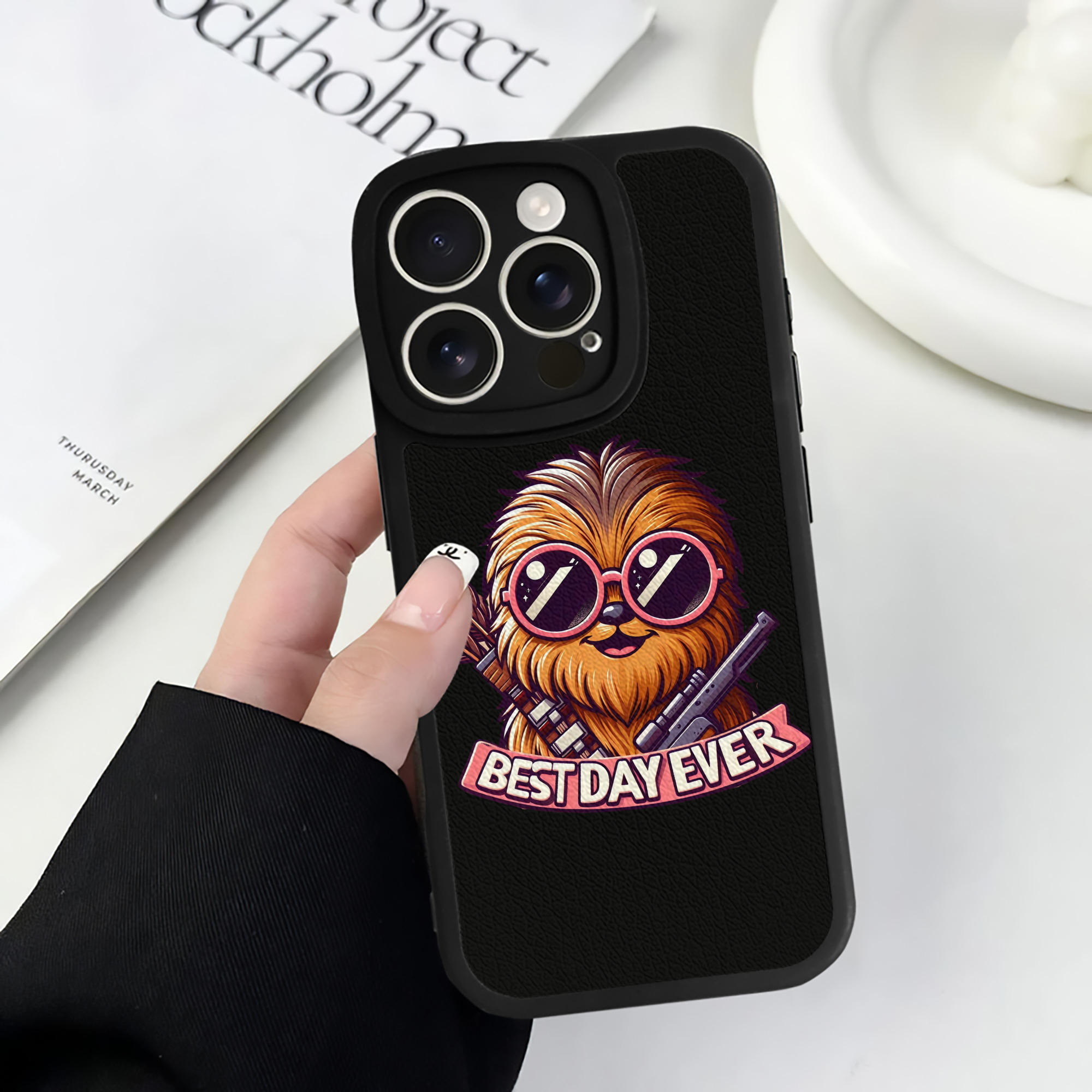 （画像用） スター・ウォーズ Star Wars 【iPhone 16シリーズ対応】シリコンスマホケース（レザー調） 材質：シリコン